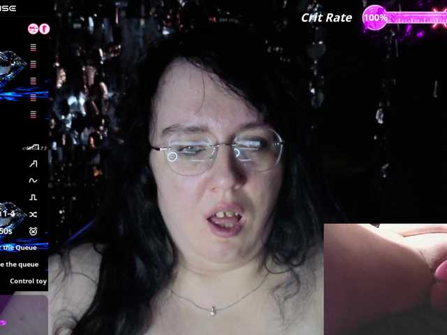 LeonaSona's BongaCams show and profile