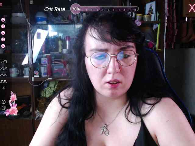 Leona_Sweetnest webcam
