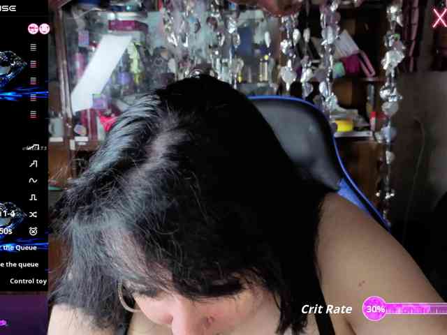Leona_Sweetnest webcam