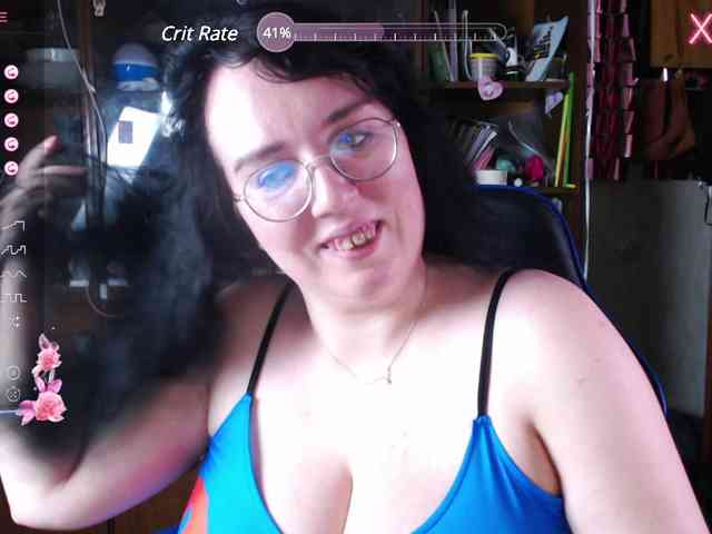 private live show LeonaSona