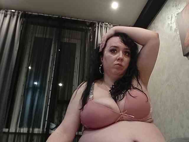 Leona_Sweetnest webcam