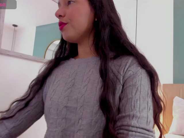 lucy-blue28's BongaCams show and profile