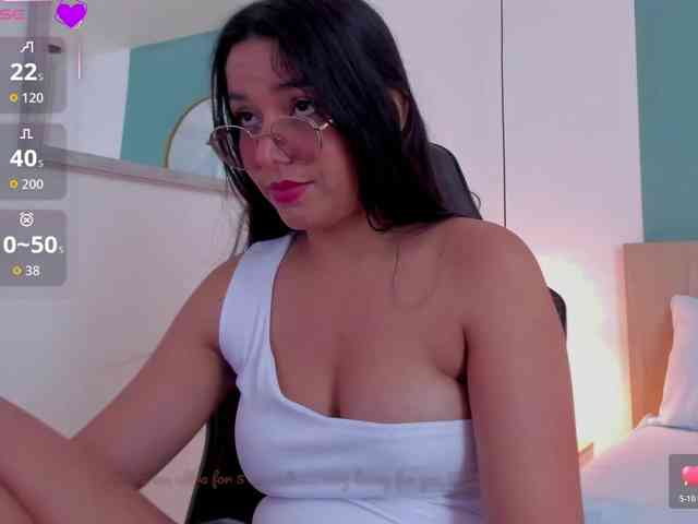 lucy-blue28 webcam