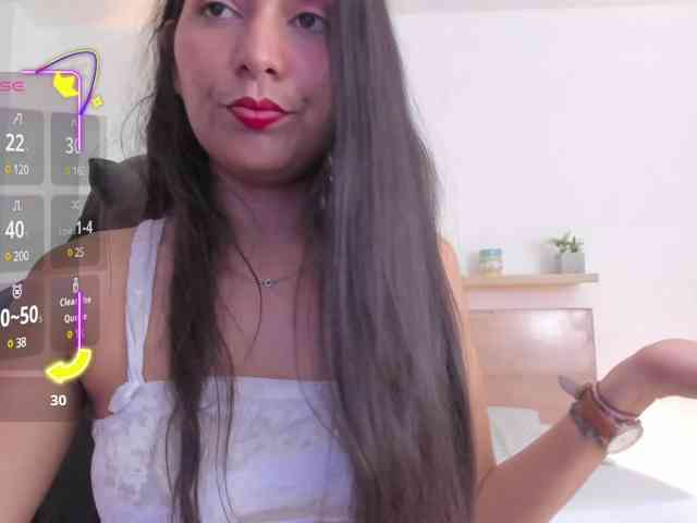 lucy-blue28 webcam