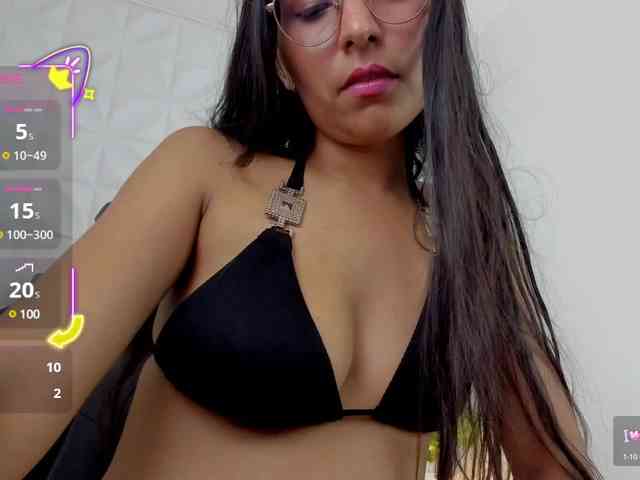lucy-blue28 webcam