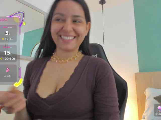 lucy-blue28 webcam