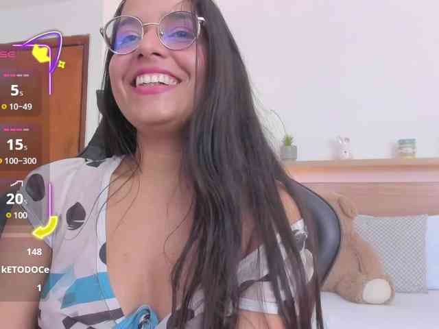 lucy-blue28 webcam