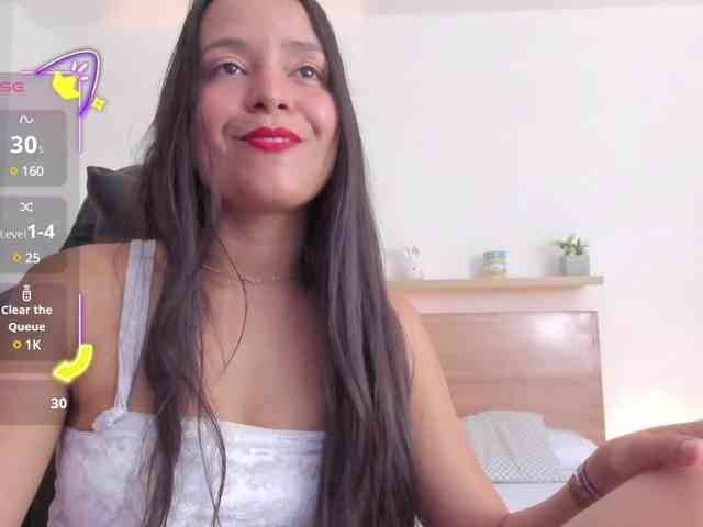 lucy-blue28 webcam