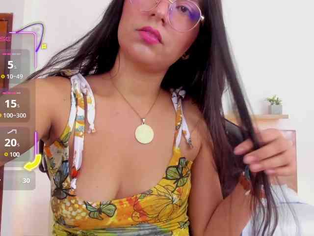 lucy-blue28 webcam