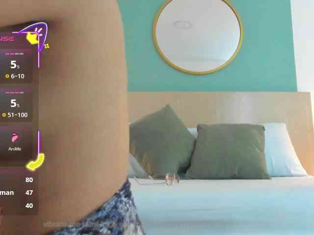 lucy-blue28 webcam