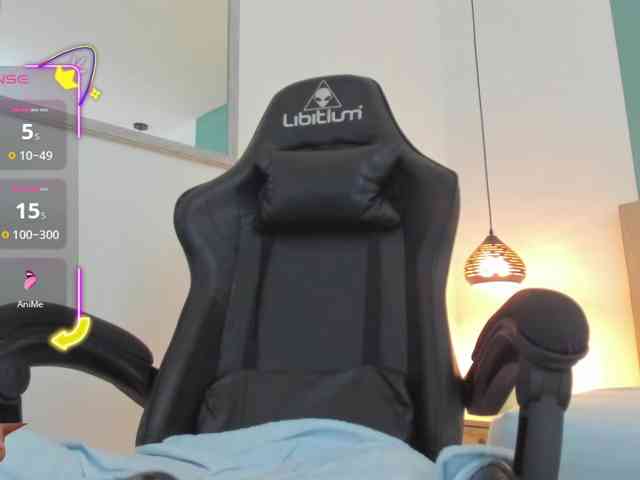 lucy-blue28 webcam