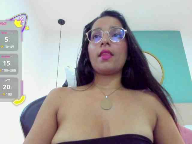 lucy-blue28 webcam
