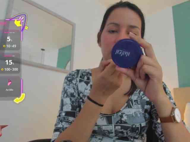 lucy-blue28 webcam