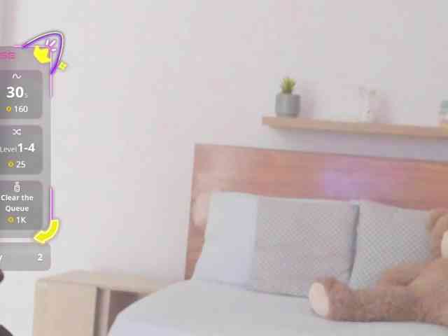 lucy-blue28 webcam