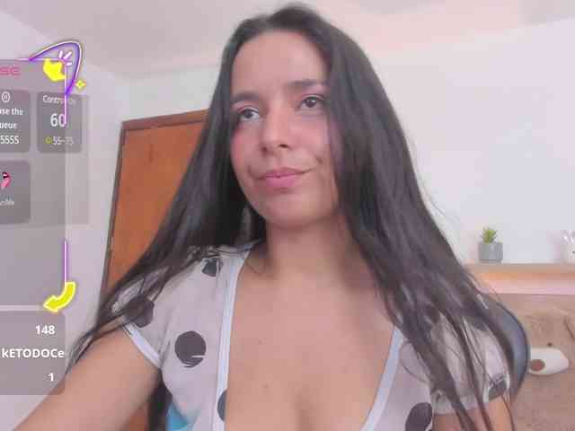 lucy-blue28 webcam