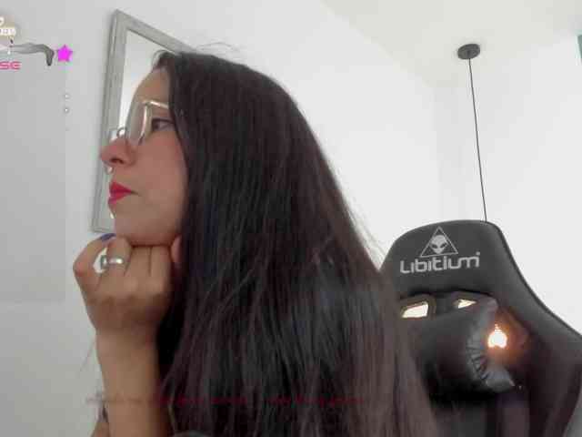 lucy-blue28 lucy-blue28