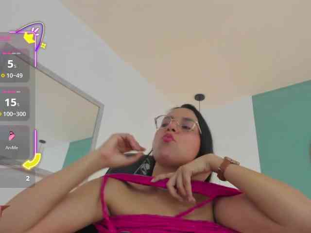 lucy-blue28 webcam