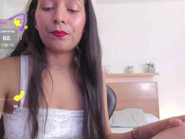 lucy-blue28 webcam
