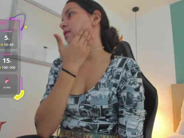 lucy-blue28 webcam