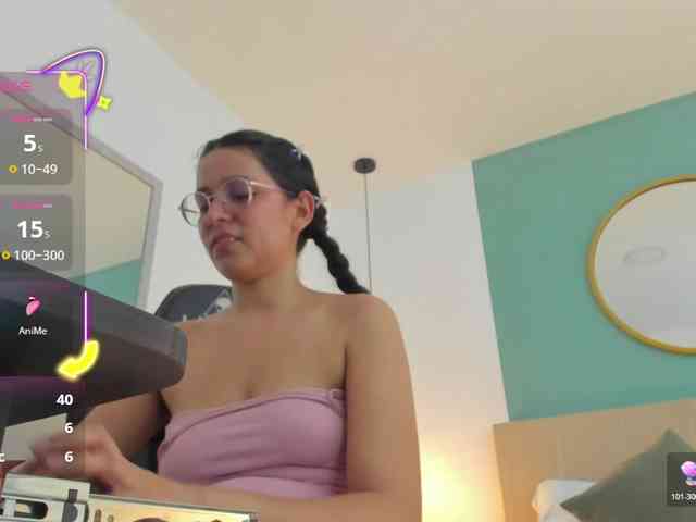 lucy-blue28 webcam