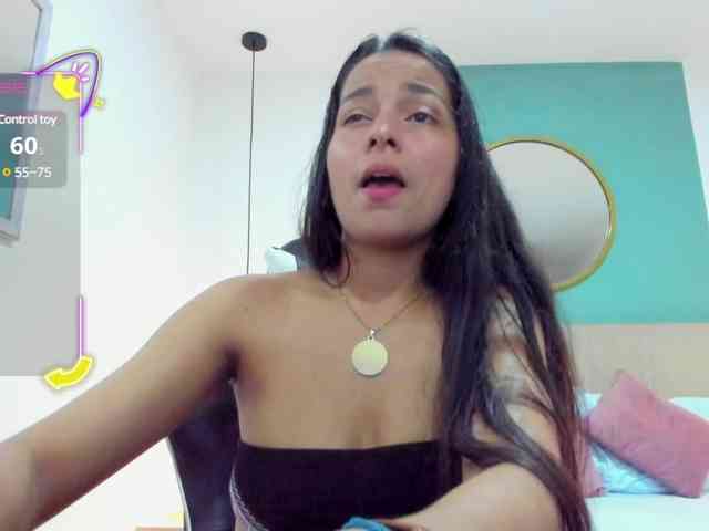 lucy-blue28 webcam