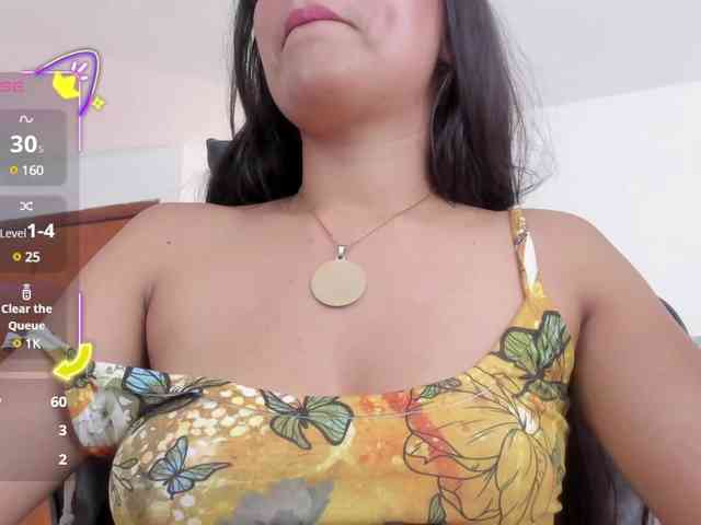 lucy-blue28 webcam