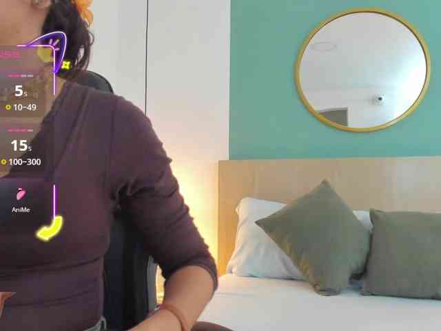 lucy-blue28 webcam
