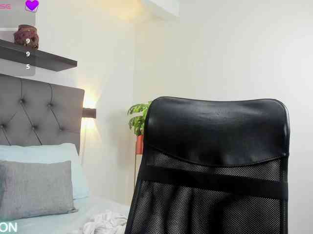 Nataly28 webcam