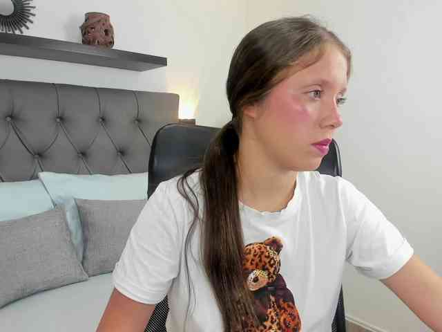 Nataly28 webcam