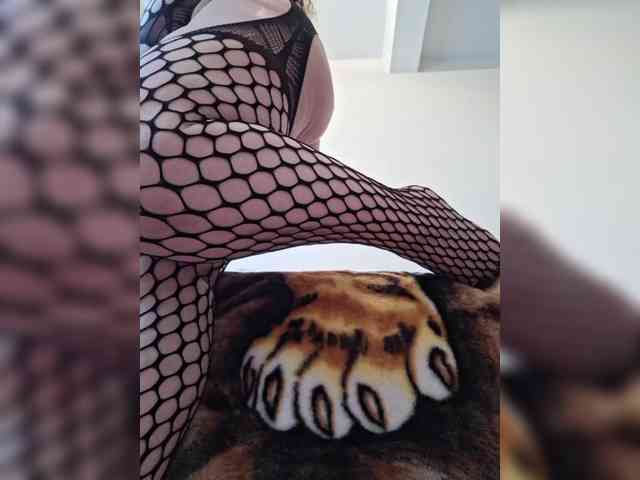 Rusanna123 webcam