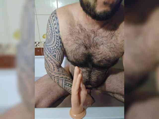 Alexx0093 Live Webcam on BongaCams