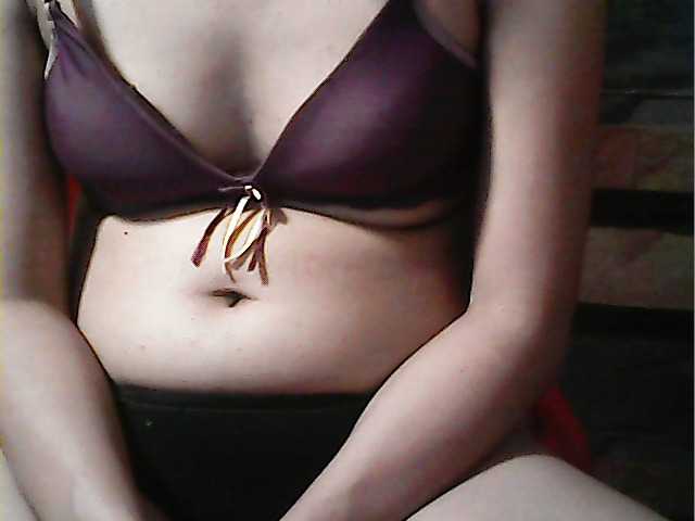 flowerhairypinay's BongaCams show and profile