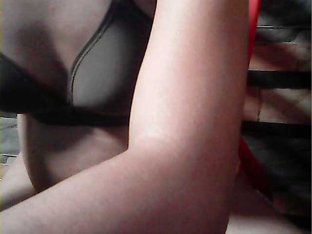 flowerhairypinay's BongaCams show and profile