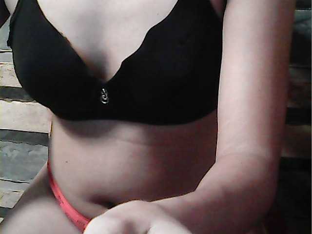 flowerhairypinay's BongaCams show and profile