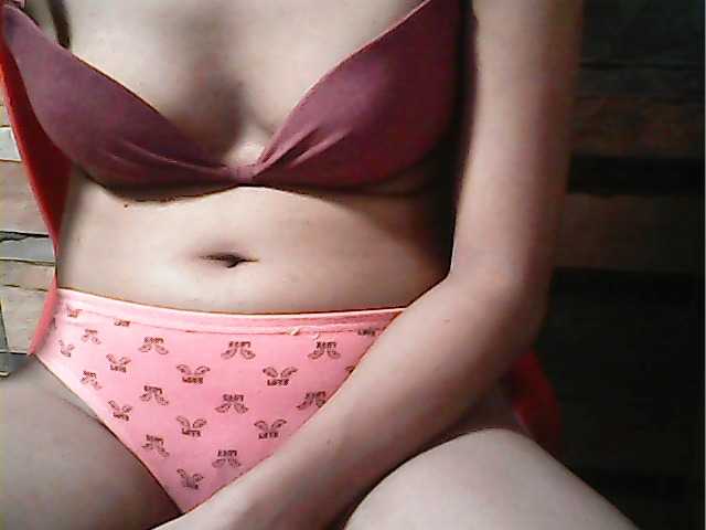 flowerhairypinay from BongaCams is Freechat