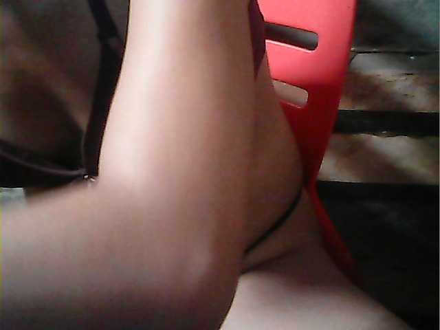 flowerhairypinay's BongaCams show and profile