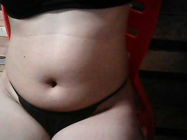 flowerhairypinay's BongaCams show and profile