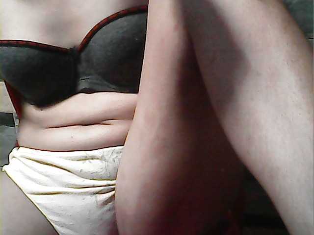 flowerhairypinay's BongaCams show and profile