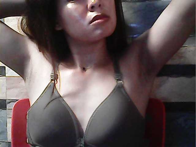 HornyNica webcam