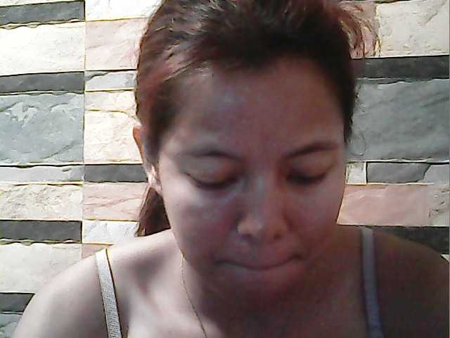 flowerhairypinay's BongaCams show and profile