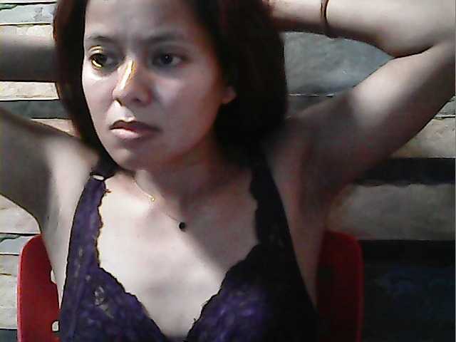 flowerhairypinay's BongaCams show and profile