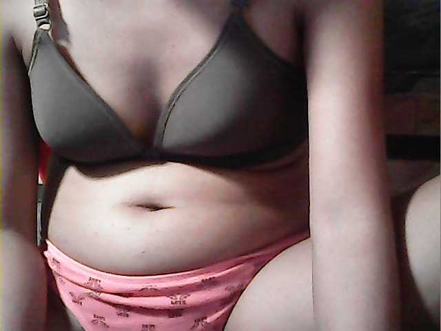 flowerhairypinay's BongaCams show and profile