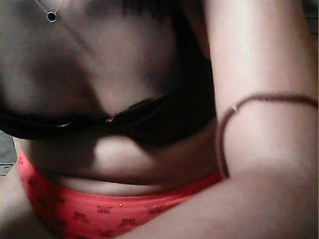 flowerhairypinay's BongaCams show and profile