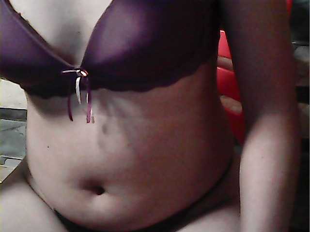 flowerhairypinay's BongaCams show and profile