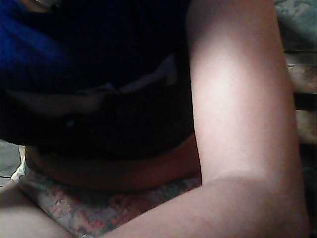 flowerhairypinay's BongaCams show and profile