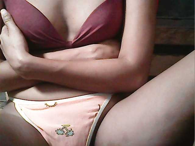 flowerhairypinay from BongaCams is Freechat