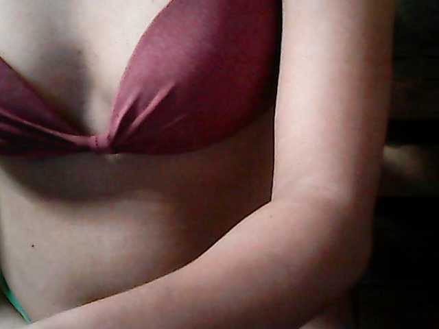 flowerhairypinay from BongaCams is Freechat