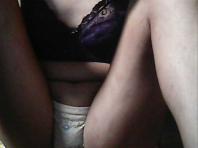 flowerhairypinay's BongaCams show and profile