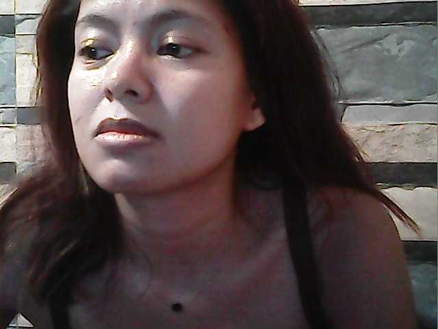 flowerhairypinay's BongaCams show and profile