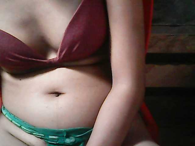 flowerhairypinay from BongaCams is Freechat